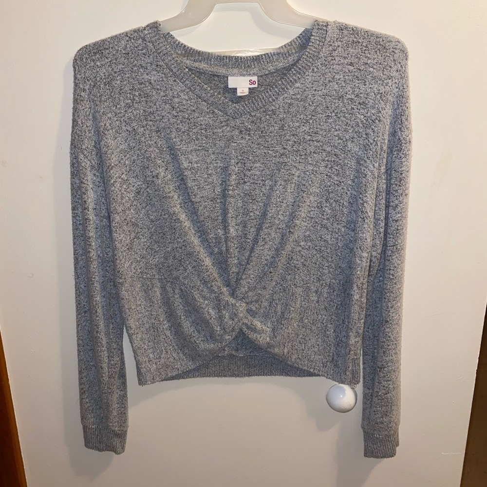 Ladies small twist front sweater.